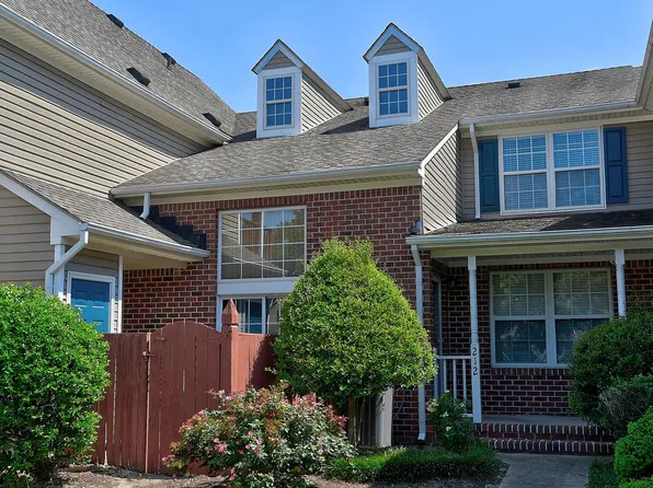 212 Fireweed Ct, Chesapeake, VA 23320