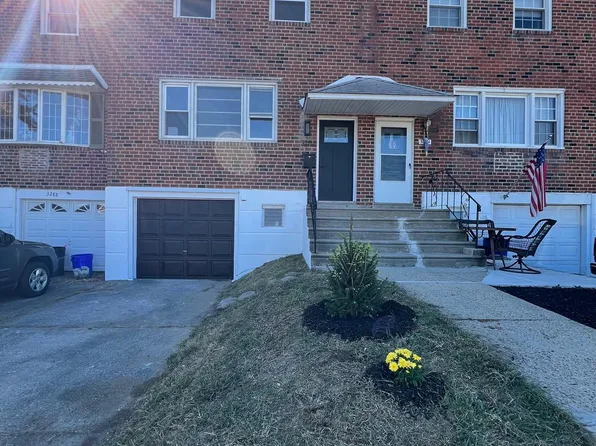 3286 Cromwell Rd, Philadelphia, PA 19114