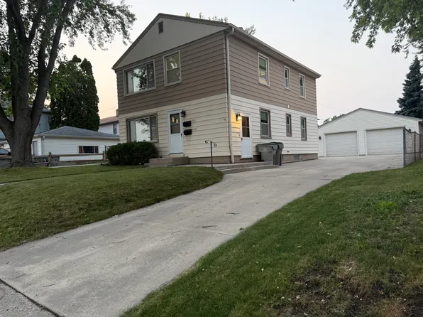 4714 W Howard Ave, Milwaukee, WI