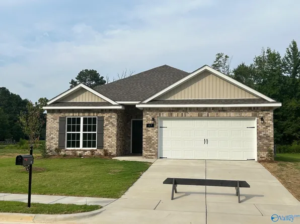 87 Overland Pass, Arab, AL 35016