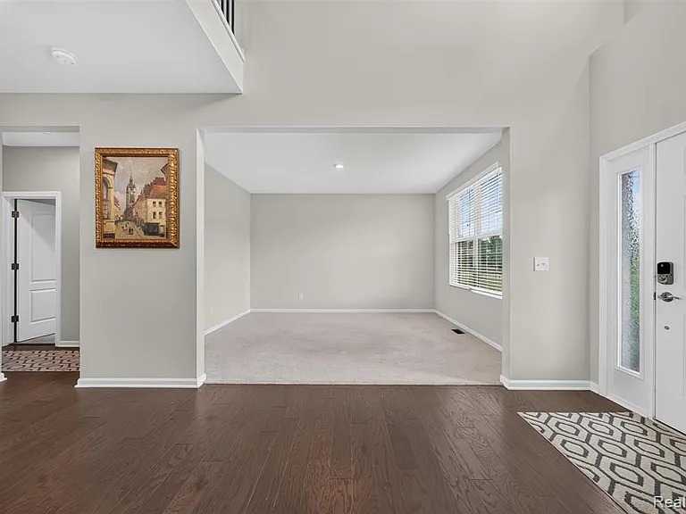 4160 Walcott Dr — Photo 14