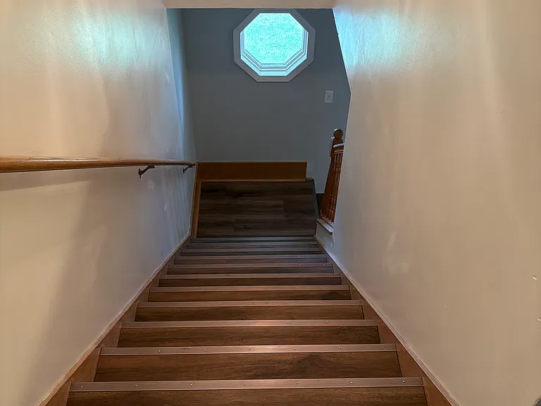 673 S McAlister Ave — Photo 19