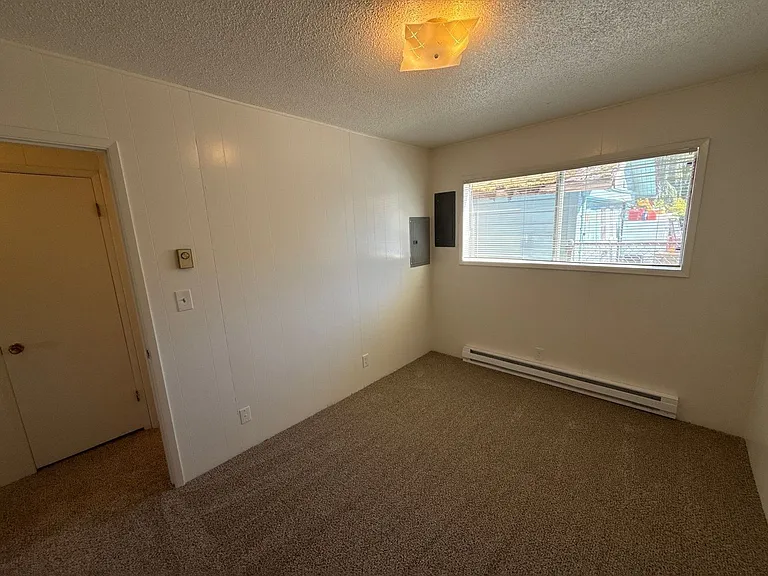 550 SW Levens St #21 — Photo 16