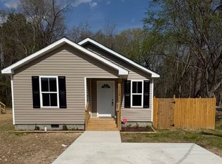1110 Patrick St, Petersburg, VA