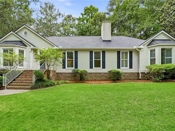 13 Bedford Rdg NW, Cartersville, GA 30121