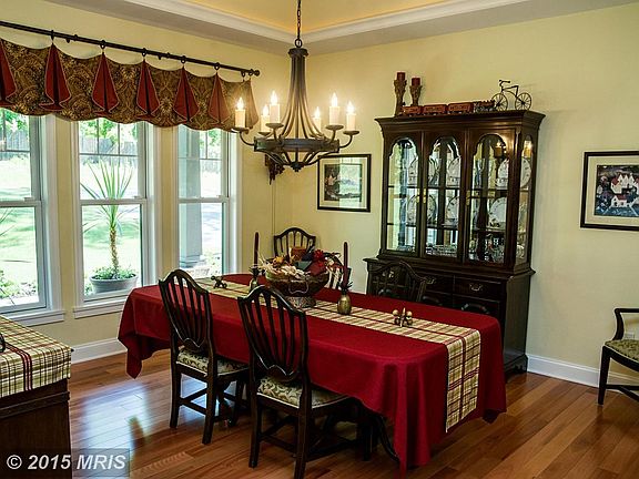 Note Tray Ceiling, Custom Window Treatments