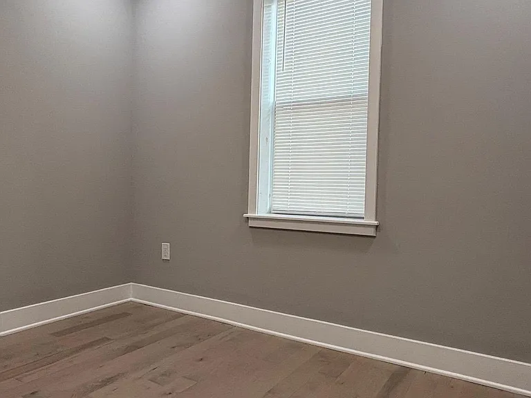 2840 W Girard Ave — Photo 14