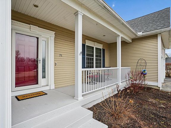 3rd image of 71 Overlook Drive