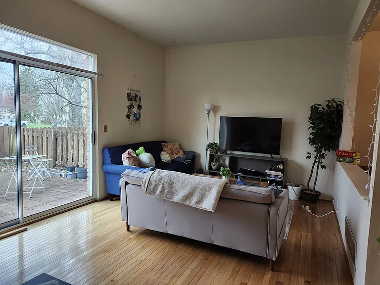 1631 Brentwood Dr #282 — Photo 4