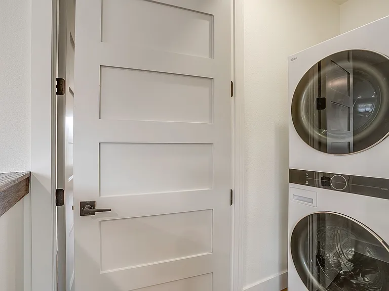2705 Gordon Ave — Photo 20