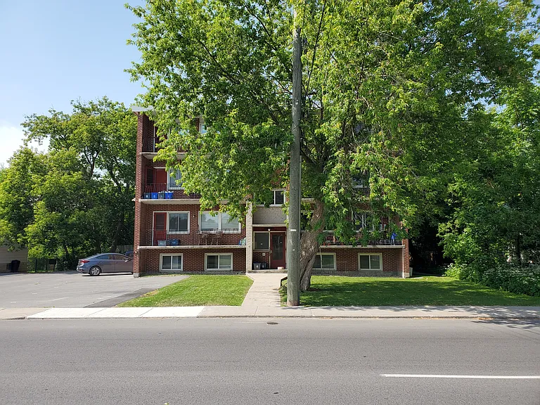 847 Johnson St #1B — Photo 2