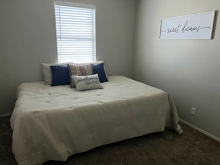 Eagle Rock Apartments — Photo 18