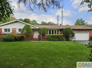 1222 Stockton Dr, North Brunswick, NJ 08902