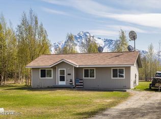 12480 E Icy Ln, Palmer, AK 99645