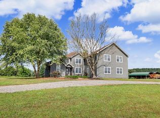 467 Reese Rd, Brasstown, NC 28902