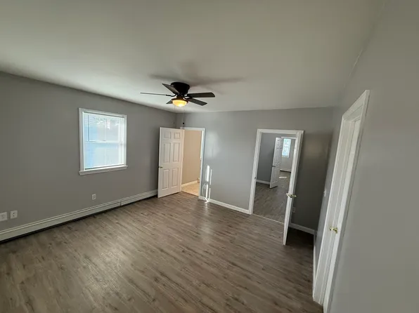 24 Logee St #1, Woonsocket, RI 02895