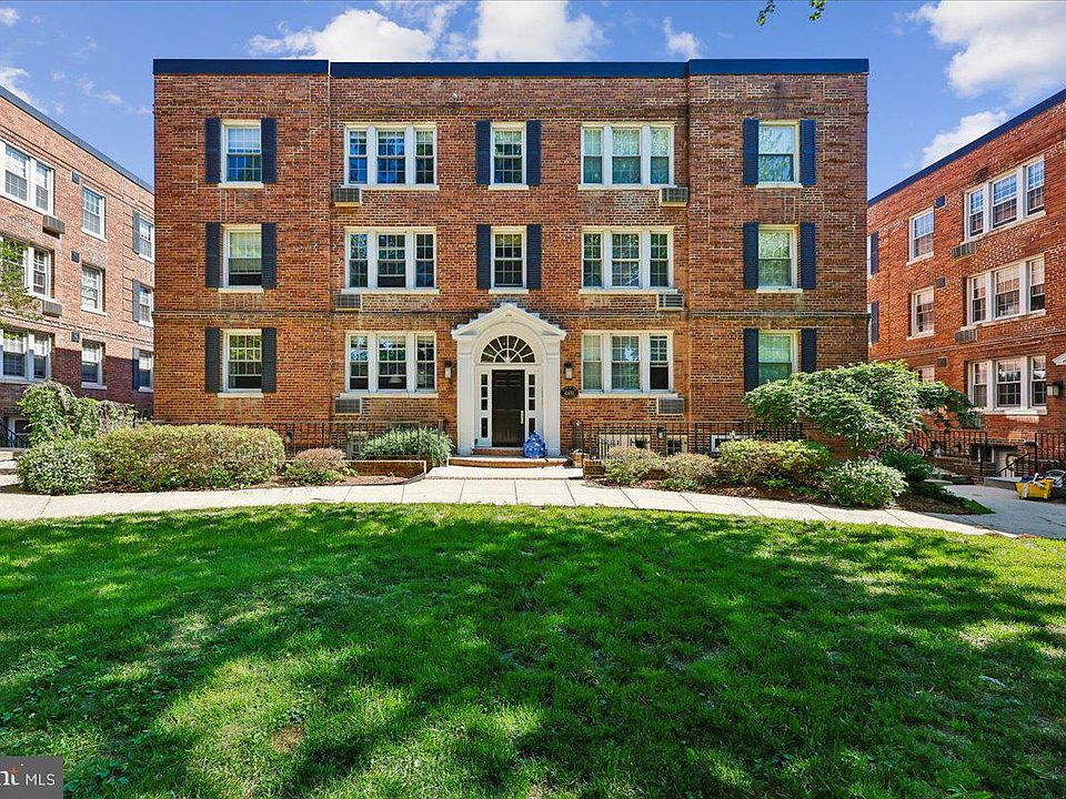 1st image of 4481 Macarthur Blvd NW APT 204