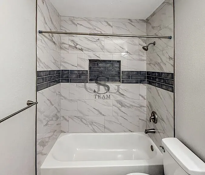 9371 Lands Point St — Photo 24
