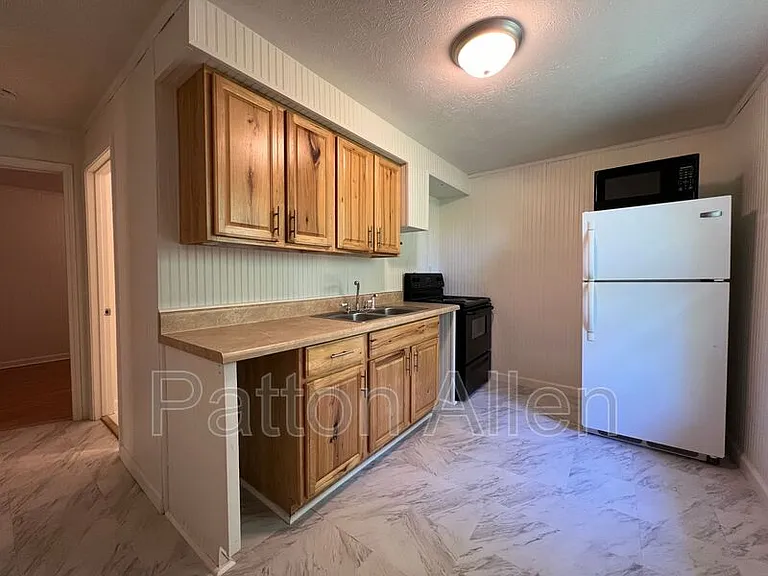 239 Cedar Hill Rd #17 — Photo 4