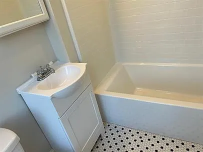 1 bed, 600 sqft, $1,075 — Photo 4
