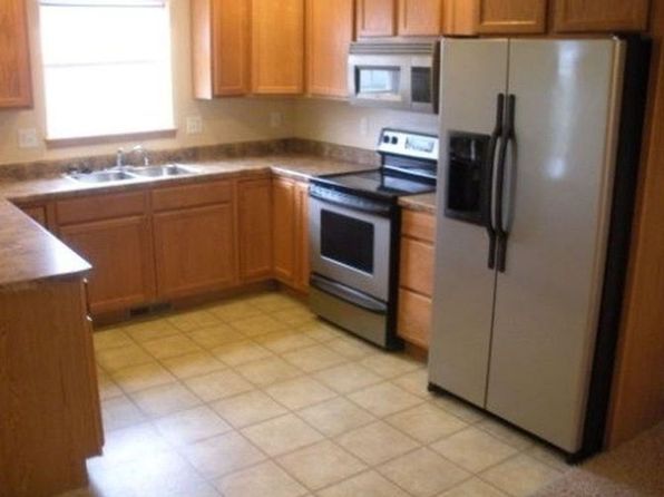 1592 50th St, Marion, IA 52302
