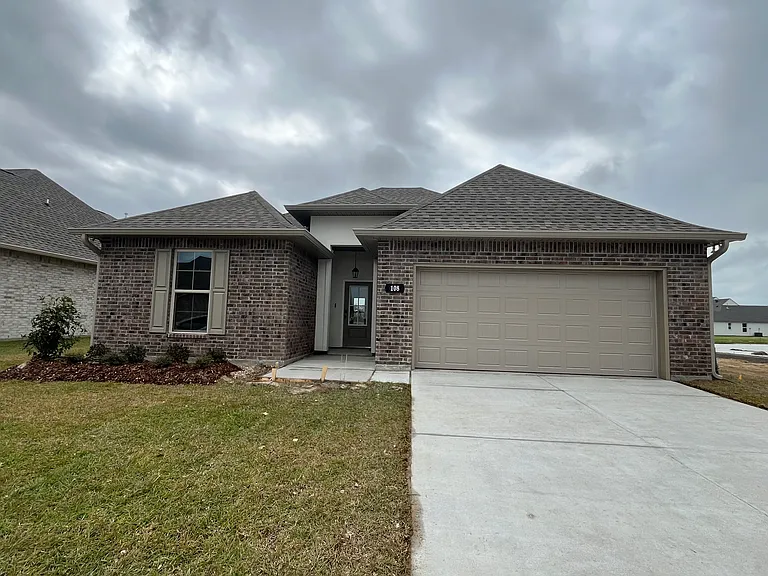 108 Yellowfin Ln — Photo 2