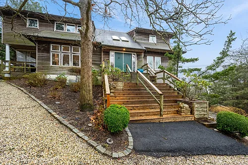 32 S Beach Rd Photo 1