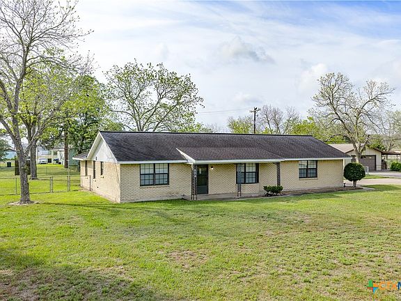 4th image of 604 Cannon Rd