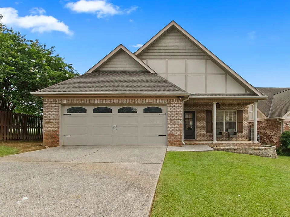 6337 Bryant Cir