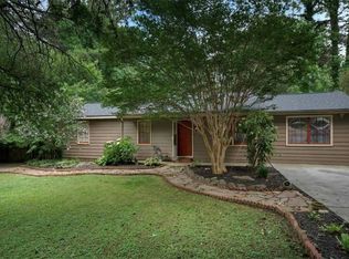 275 Huntington Cir, Alpharetta, GA 30004