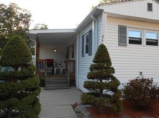 84 Pioneer Way, Springfield, MA 01119