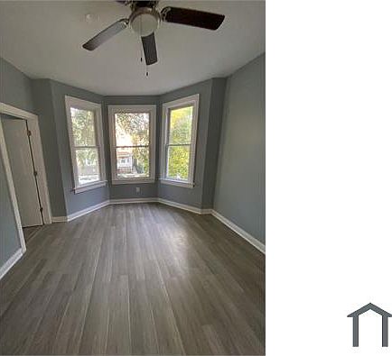 1st image of 8716 S Escanaba Ave #1B
