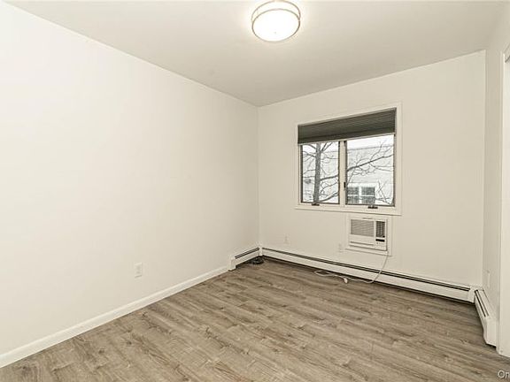 4th image of 14 Bellemeade Ave APT 1