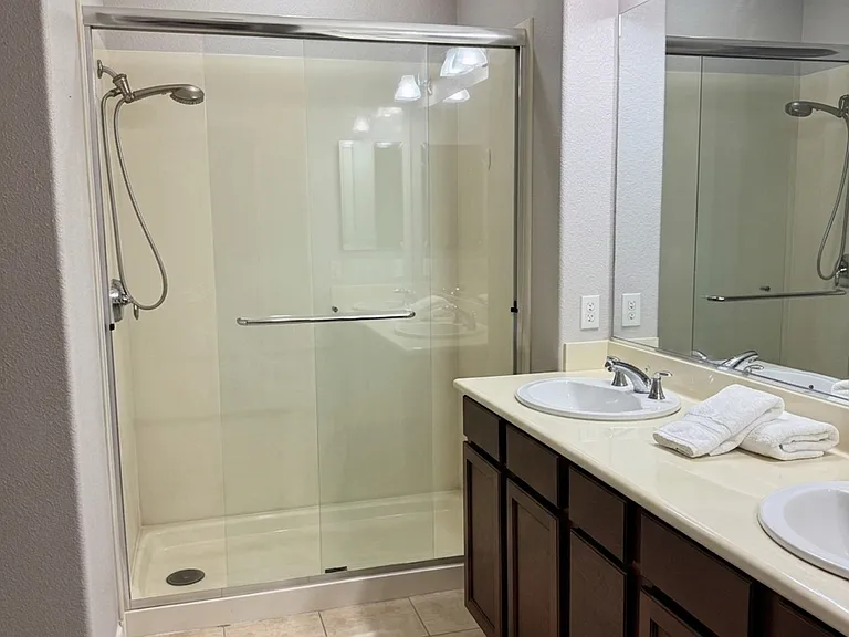 2214 Beech Cir — Photo 12