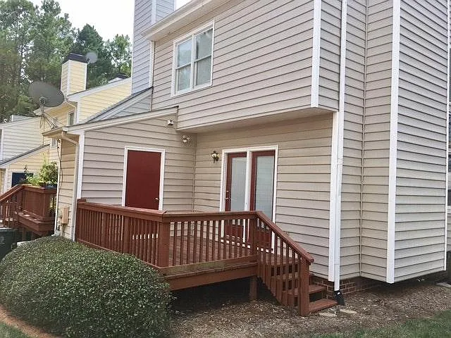4115 Kaplan Dr — Photo 14