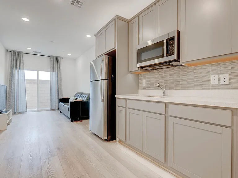 3302 Viola Hills Ave — Photo 32