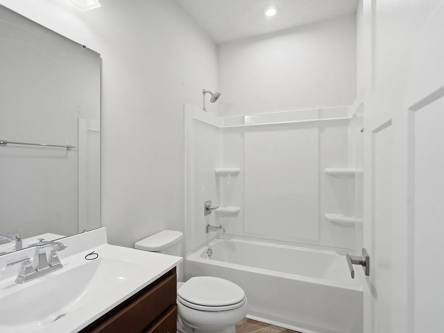 4 bed, 1684 sqft, $2,600 — Photo 4