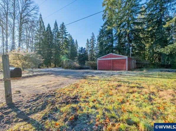 11997 Towers Dr, Stayton, OR 97383