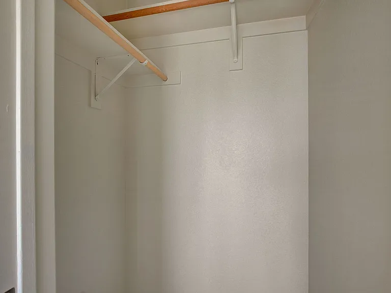 10649 Tuckermans Ave — Photo 48