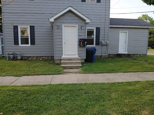 131 Waterford St #1, Edinboro, PA 16412