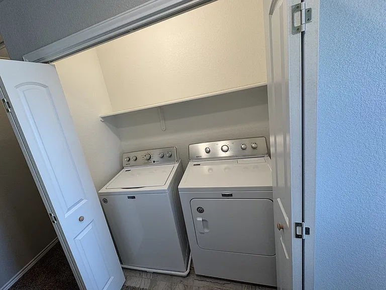 720 Westfield Blvd — Photo 16