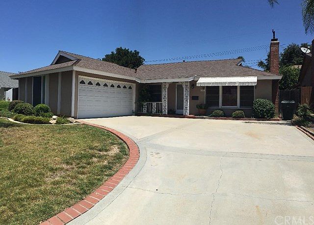 2nd image of 2141 Vaquero Ave