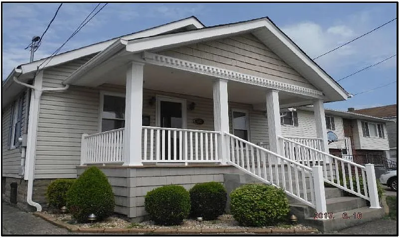 113 Washington Ave photo 1