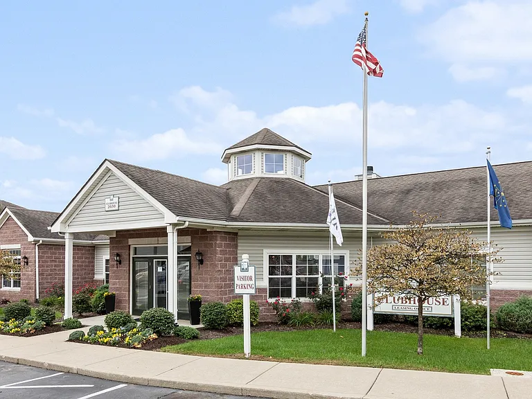 Inviting Resident Clubhouse