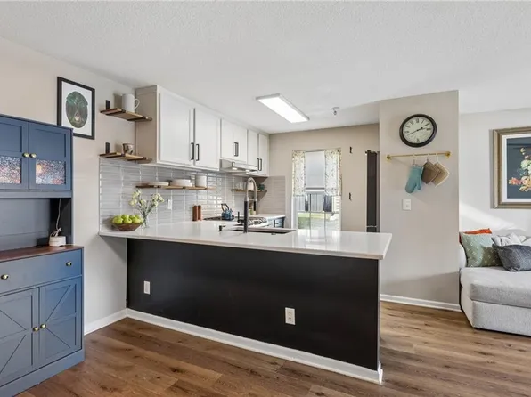 5600 NE 80th Ter Unit 1B, Kansas City, MO 64119