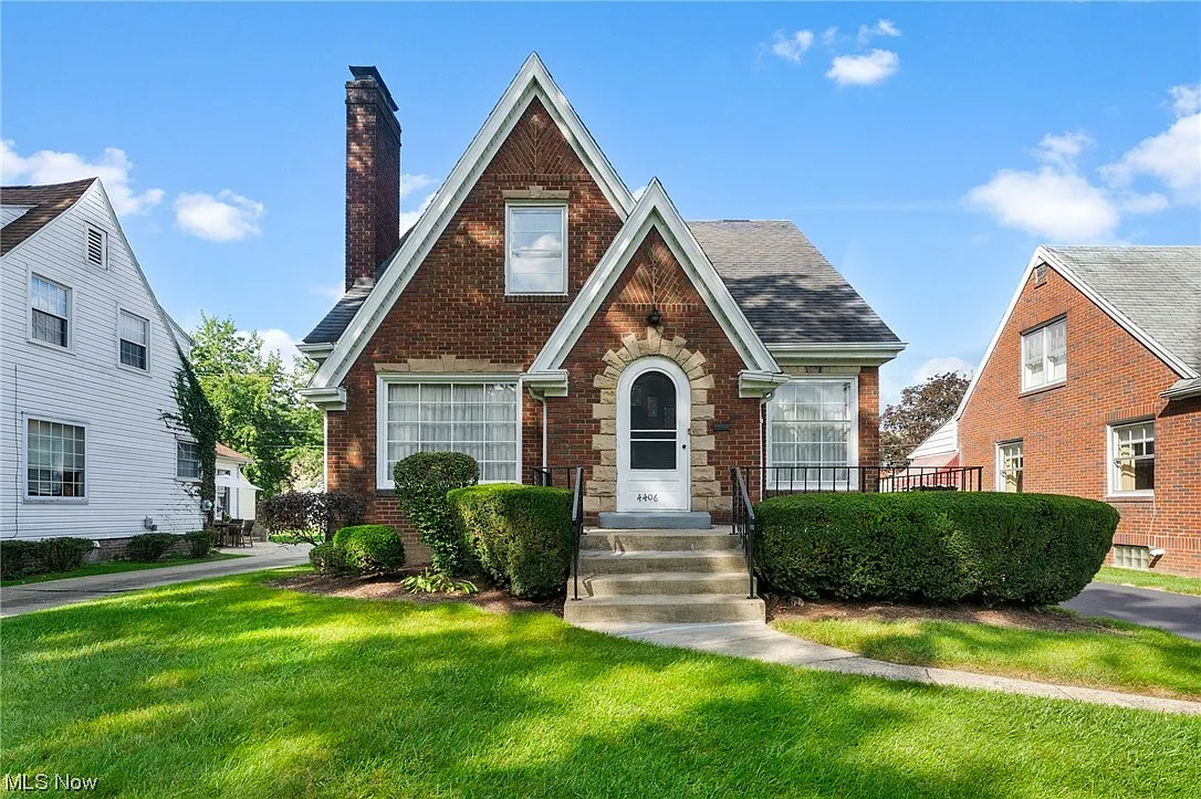 4406 Euclid Blvd photo 1