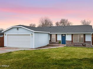 7602 Richey Rd, Yakima, WA 98908