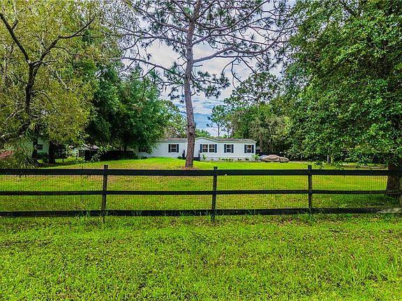 2nd image of 1516 Wildwood Ln