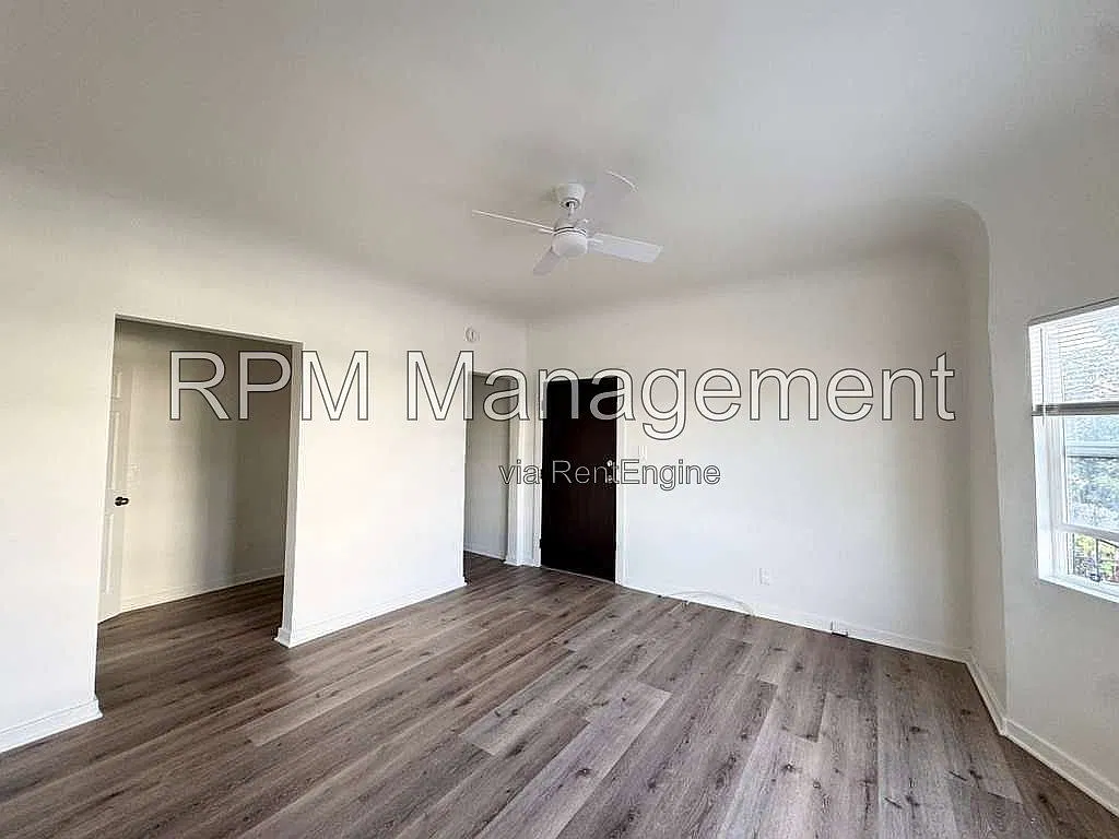 1 bed, 1.0 bath, 550 sqft, $1,895 — Photo 2