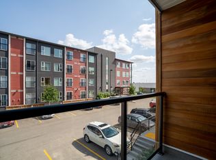 Waterford Village, Winnipeg, MB R2R 2Z3
